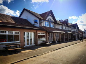 Отель The Panmure Arms Hotel  Эдцелл